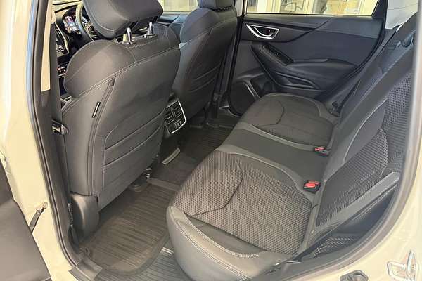 2024 Subaru Forester Hybrid L S5