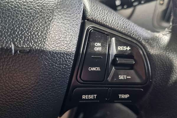 2013 Kia Rio SLi UB