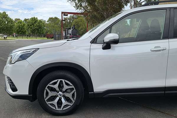 2023 Subaru Forester 2.5i S5