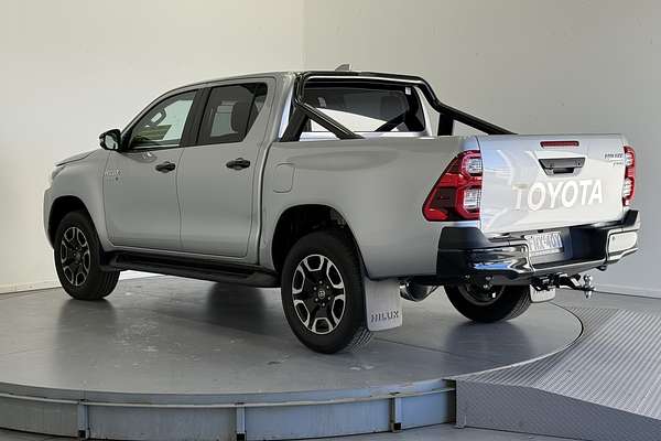 2024 Toyota Hilux SR5 48V GUN126R 4X4