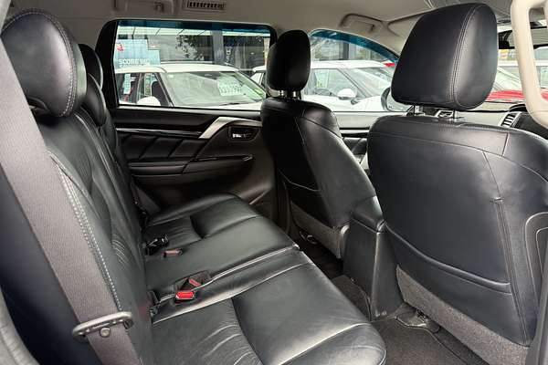 2016 Mitsubishi Pajero Sport GLS QE