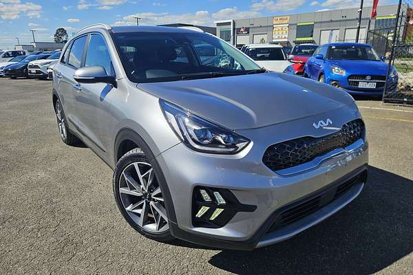 2021 Kia Niro Hybrid Sport DE