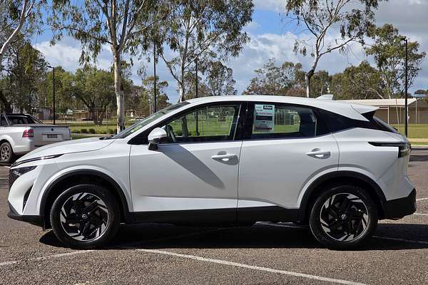 2025 Nissan QASHQAI ST-L J12