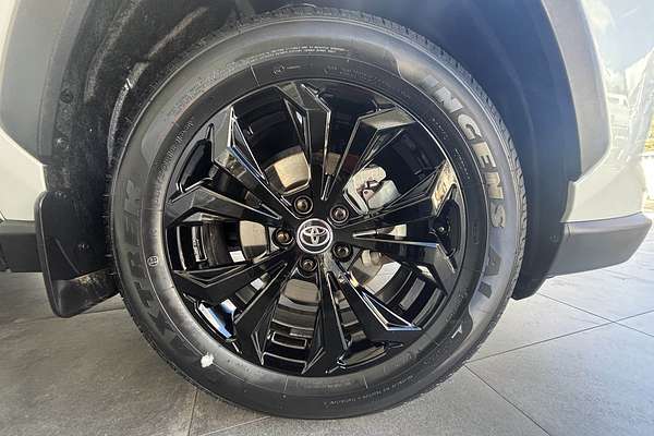 2024 Toyota RAV4 Cruiser AXAH52R