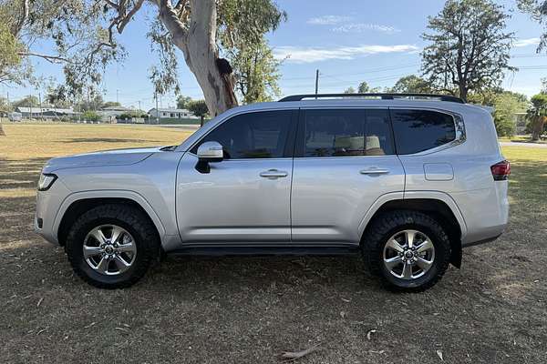 2023 Toyota Landcruiser VX FJA300R