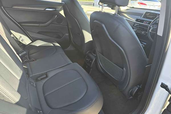 2017 BMW X1 sDrive18d F48