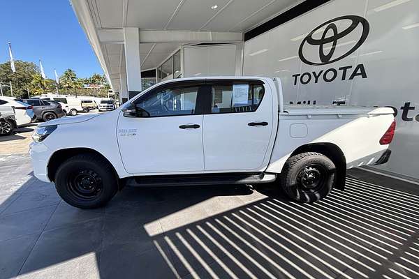 2020 Toyota Hilux SR GUN126R 4X4