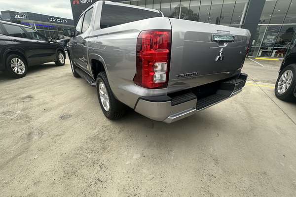 2025 Mitsubishi Triton GLX+ MV 4X4