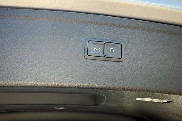 2024 Audi Q5 45 TFSI Sport FY