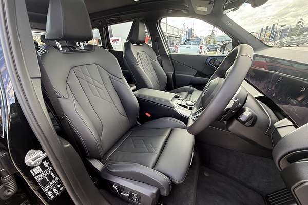 2025 BMW X3 20 xDrive G45