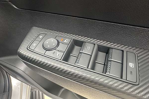 2025 Mitsubishi Triton GLX+ MV 4X4