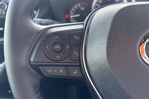 2022 Toyota Corolla SX Hybrid ZWE211R