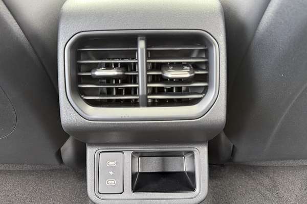 2025 Kia K4 GT-Line CL4m