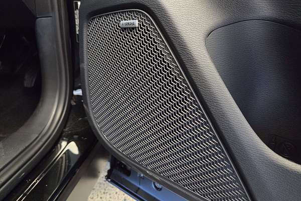 2025 Mitsubishi Outlander LS ZM