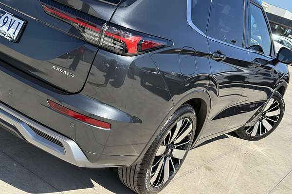 2025 Mitsubishi Outlander Exceed Tourer ZM