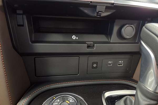 2025 Nissan Patrol Ti-L Y62