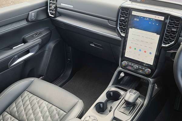 2025 Ford Everest Platinum 3.0L