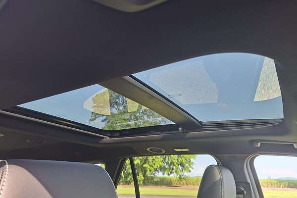 2025 Ford Everest Platinum 3.0L