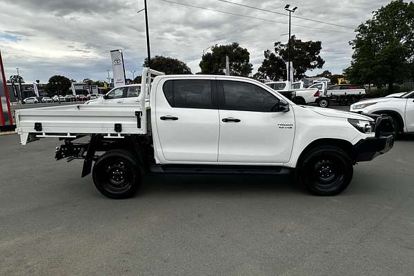 2017 Toyota Hilux SR GUN126R