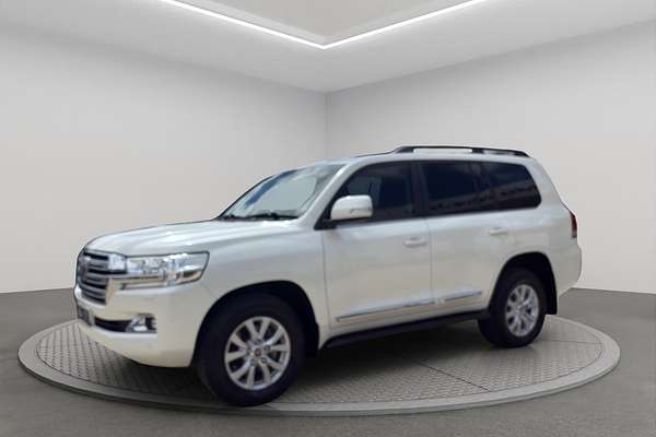 2020 Toyota Landcruiser Sahara VDJ200R