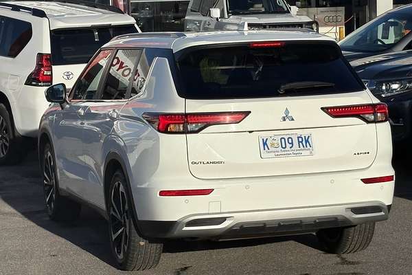 2022 Mitsubishi Outlander Aspire ZM
