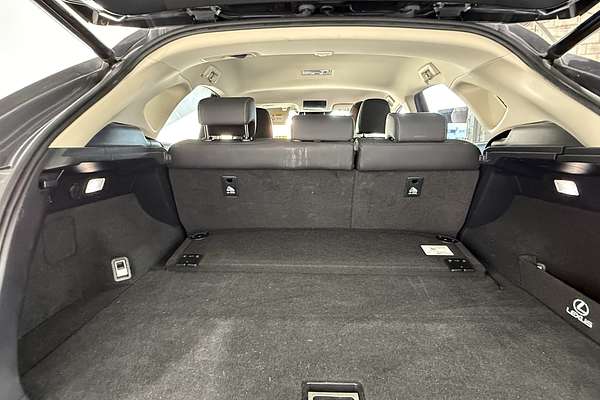 2019 Lexus NX LUXURY (FWD) AGZ10R