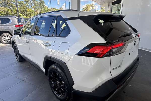 2024 Toyota RAV4 Cruiser AXAH52R