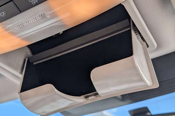 2021 Mitsubishi Outlander ES ZM