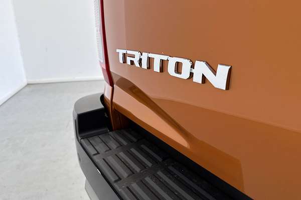 2025 Mitsubishi Triton GSR MV 4X4