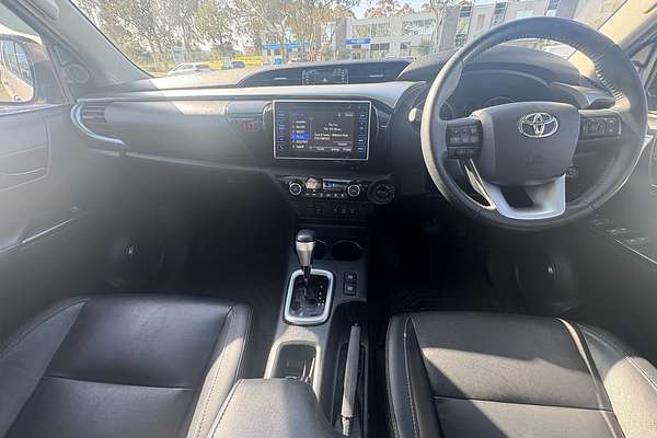 2017 Toyota Hilux SR5 GUN126R 4X4