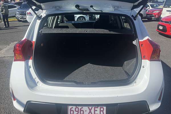 2013 Toyota COROLLA Ascent ZRE182R