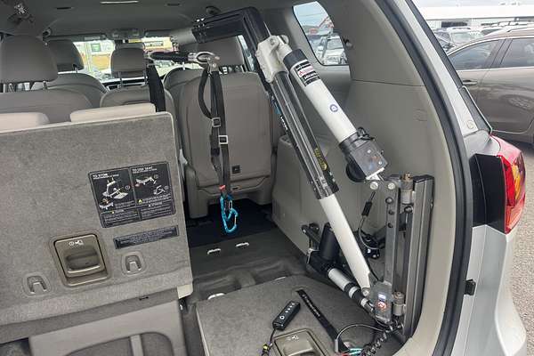 2018 Kia Carnival S YP