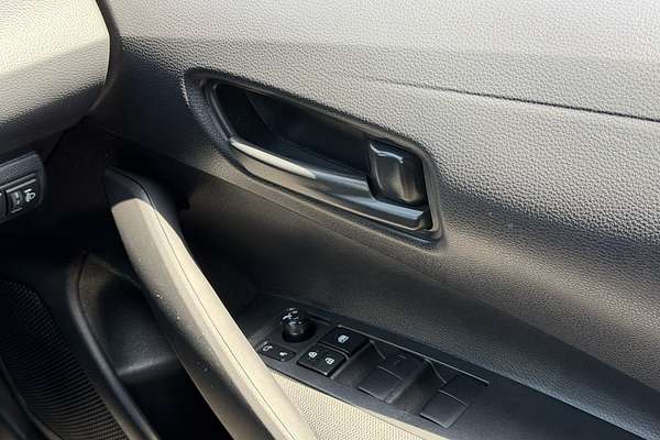 2022 Toyota Corolla Ascent Sport Hybrid ZWE211R