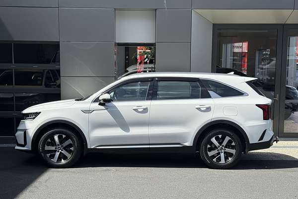 2022 Kia Sorento Sport MQ4