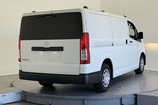 2024 Toyota Hiace GDH300R LWB