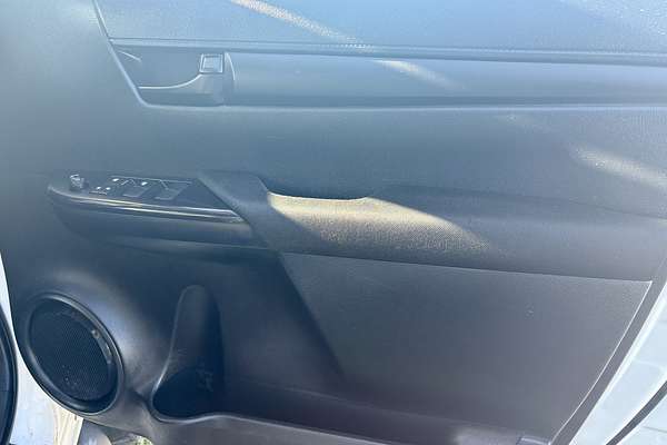 2022 Toyota Hilux SR GUN126R 4X4