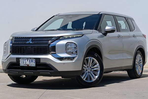 2021 Mitsubishi Outlander ES ZM