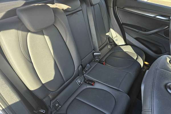 2017 BMW X1 sDrive18d F48