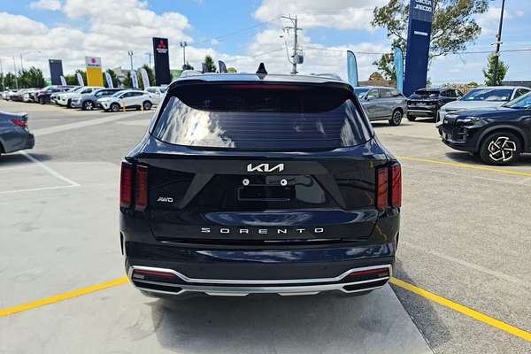 2022 Kia Sorento Sport MQ4
