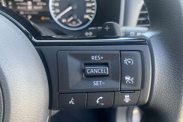 2025 Nissan X-TRAIL ST T33