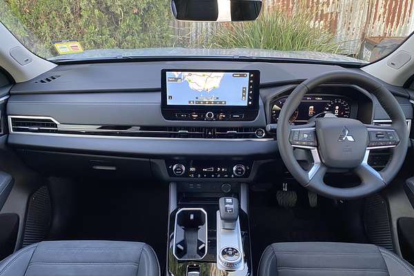 2025 Mitsubishi Outlander Aspire ZM