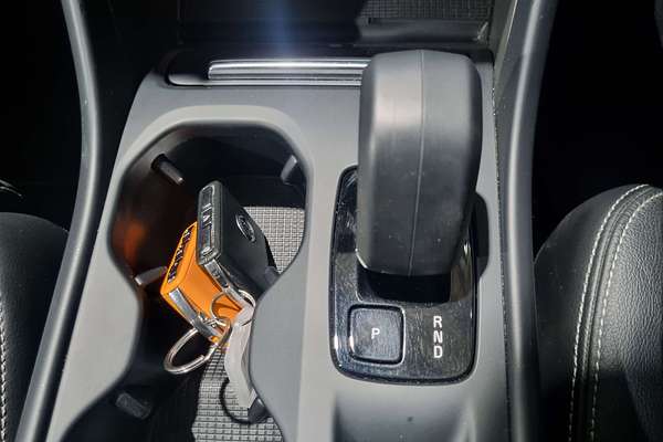 2022 Volvo XC40 Ultimate B4 Bright