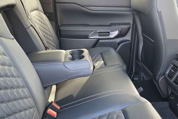 2025 Ford Ranger Platinum 4X4 3.0L