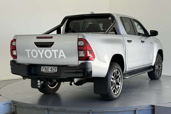 2024 Toyota Hilux SR5 48V GUN126R 4X4