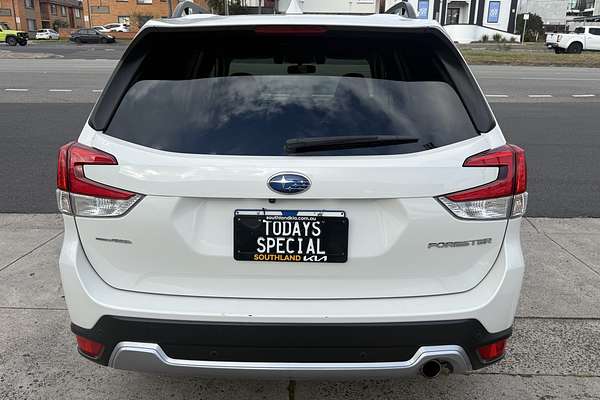 2021 Subaru Forester 2.5i-S S5