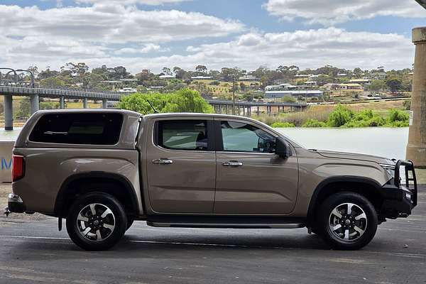2024 Volkswagen Amarok TDI600 Style NF 4X4