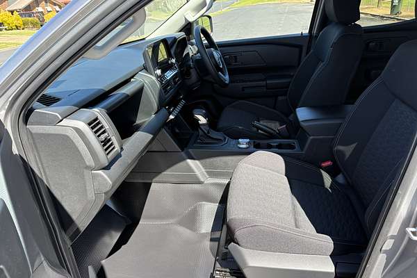 2025 Mitsubishi Triton GLX+ MV