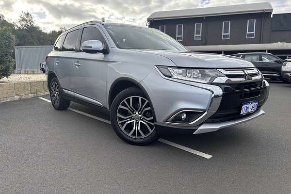 2016 Mitsubishi Outlander LS Safety Pack ZK