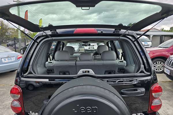 2005 Jeep Cherokee Sport KJ