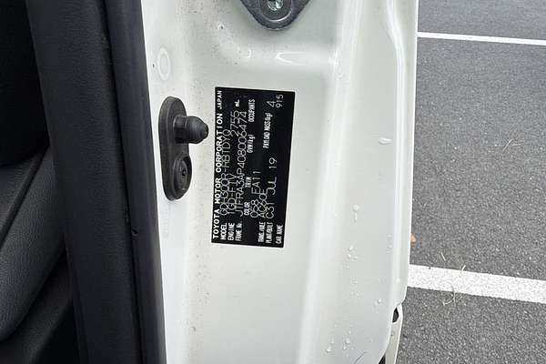 2019 Toyota Hiace GDH300R LWB